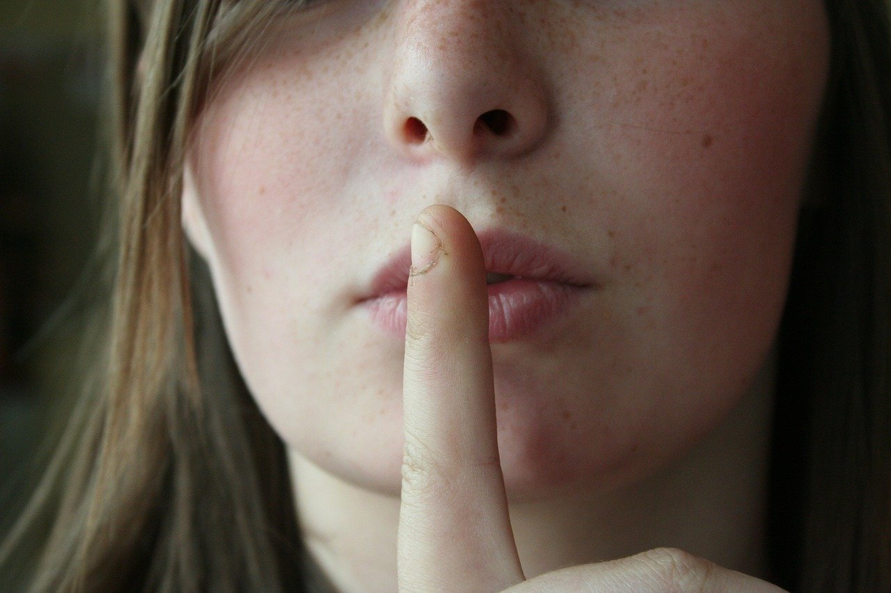 secret-woman